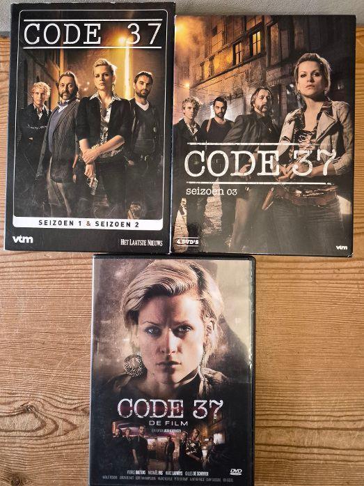 BELGISCHE TV SERIES, FILMS EN KLASSIEKERS - NIEUWSTAAT, Cd's en Dvd's, Dvd's | Tv en Series, Ophalen of Verzenden, Zo goed als nieuw