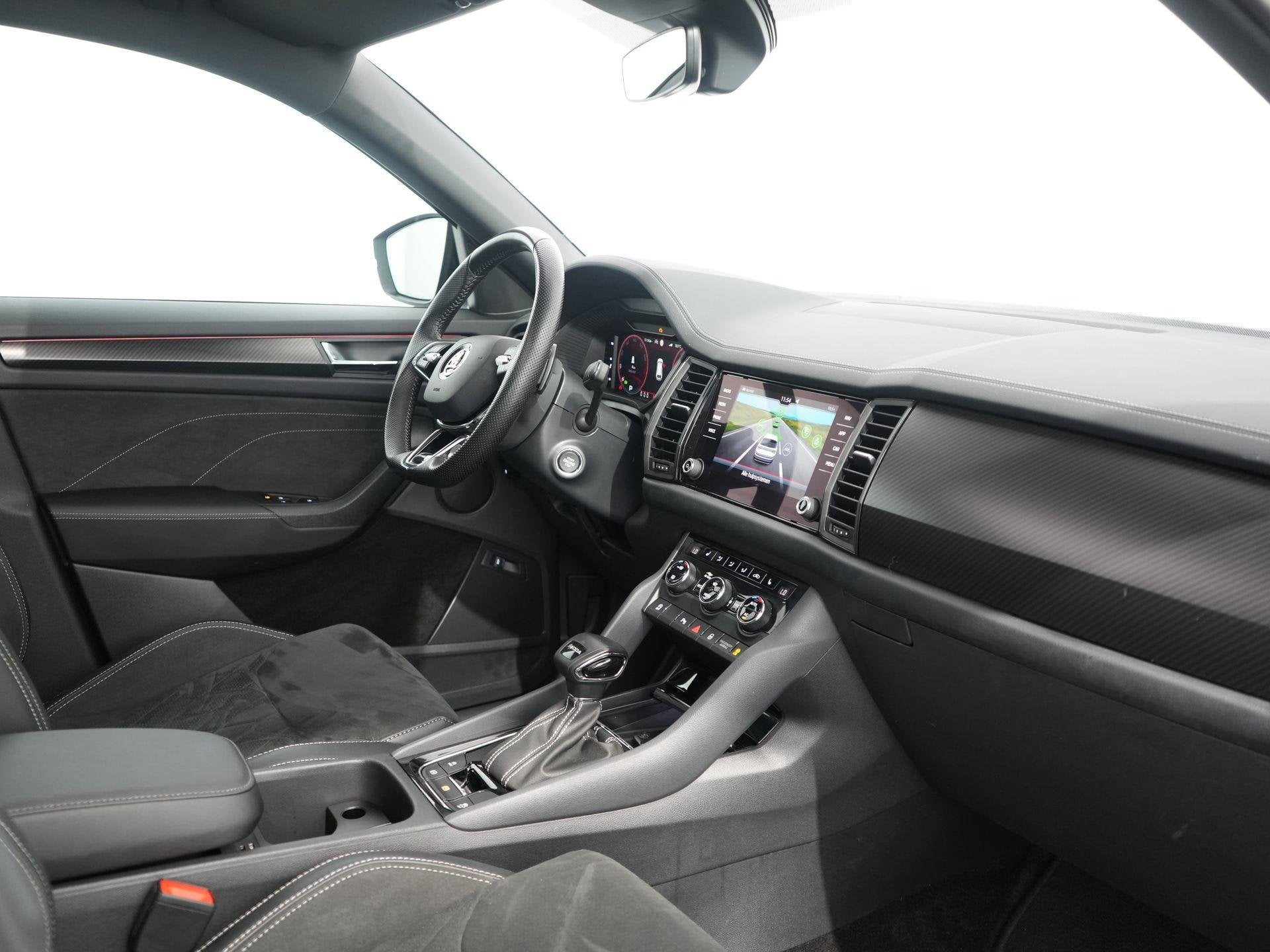 Skoda Kodiaq 1.5 TSI Sportline Business | Pano | Memory | Wi, Auto's, 4 cilinders, 150 pk, Alcantara, Bedrijf