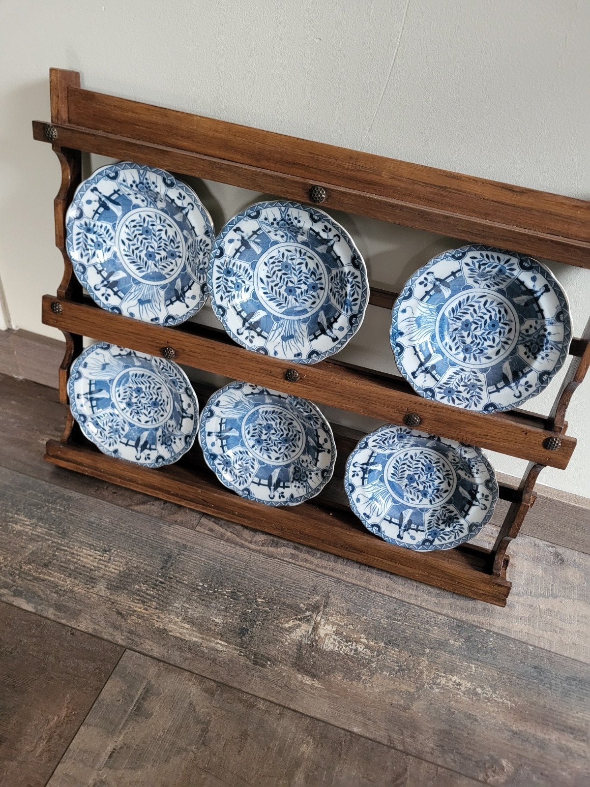 Bordenrek met 6 bordjes 15,-, Ophalen