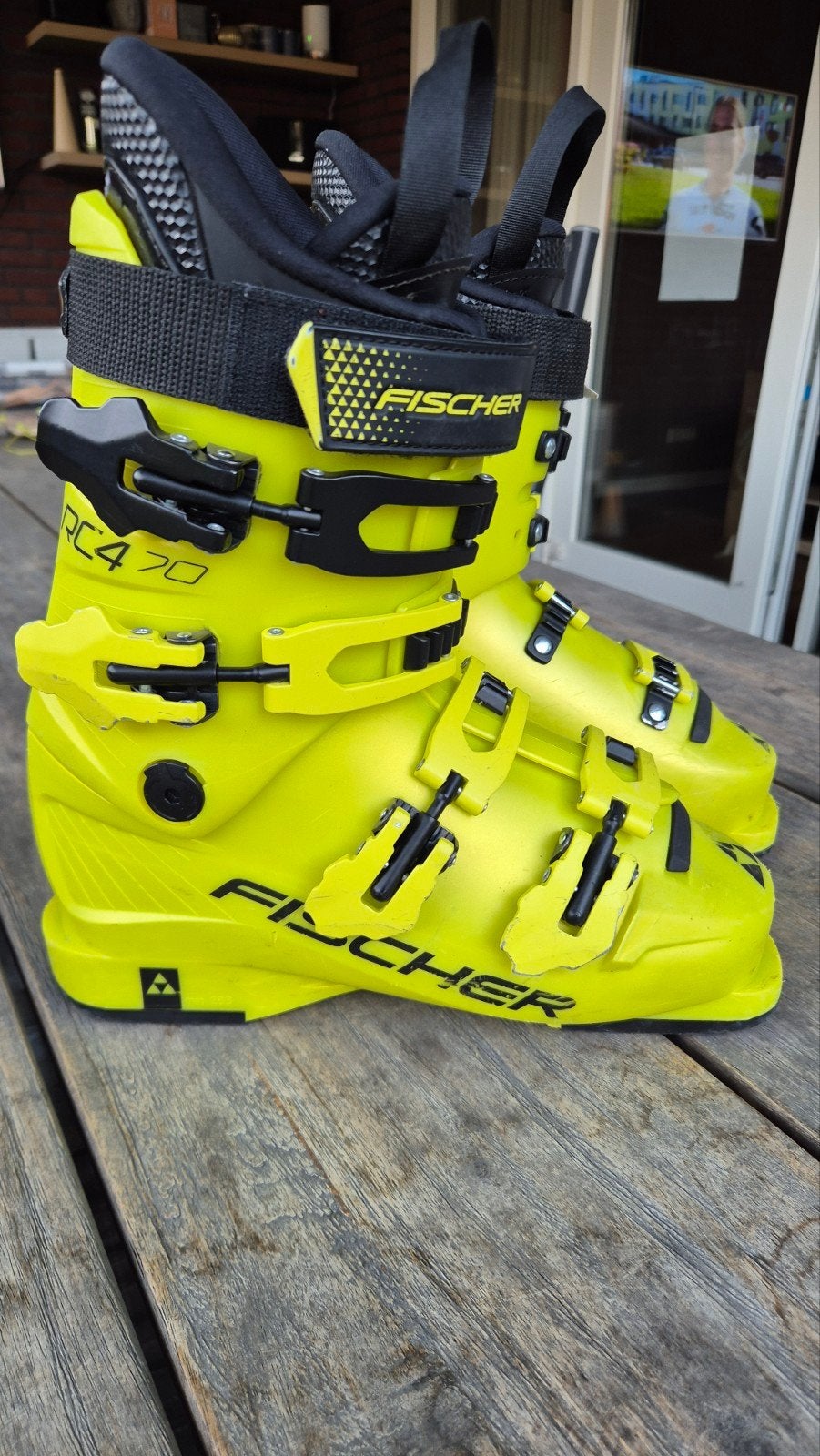 Fischer RC4 70 kinder skischoenen - Maat 24.5 (38 - 38.5), Sport en Fitness, Fischer, 100 tot 140 cm, Schoenen, Ophalen of Verzenden