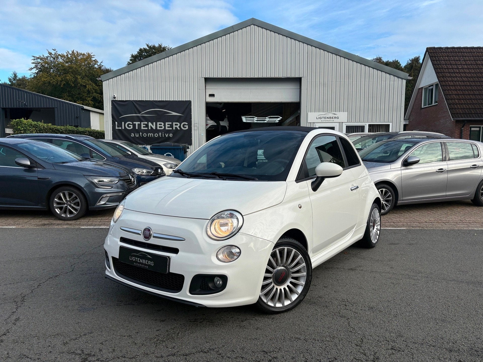 Fiat 500 C 0.9 TwinAir 500S Cabrio|Parkeersensor|Airco|NAP, Auto's, 86 pk, Gebruikt, Cabriolet, Wit