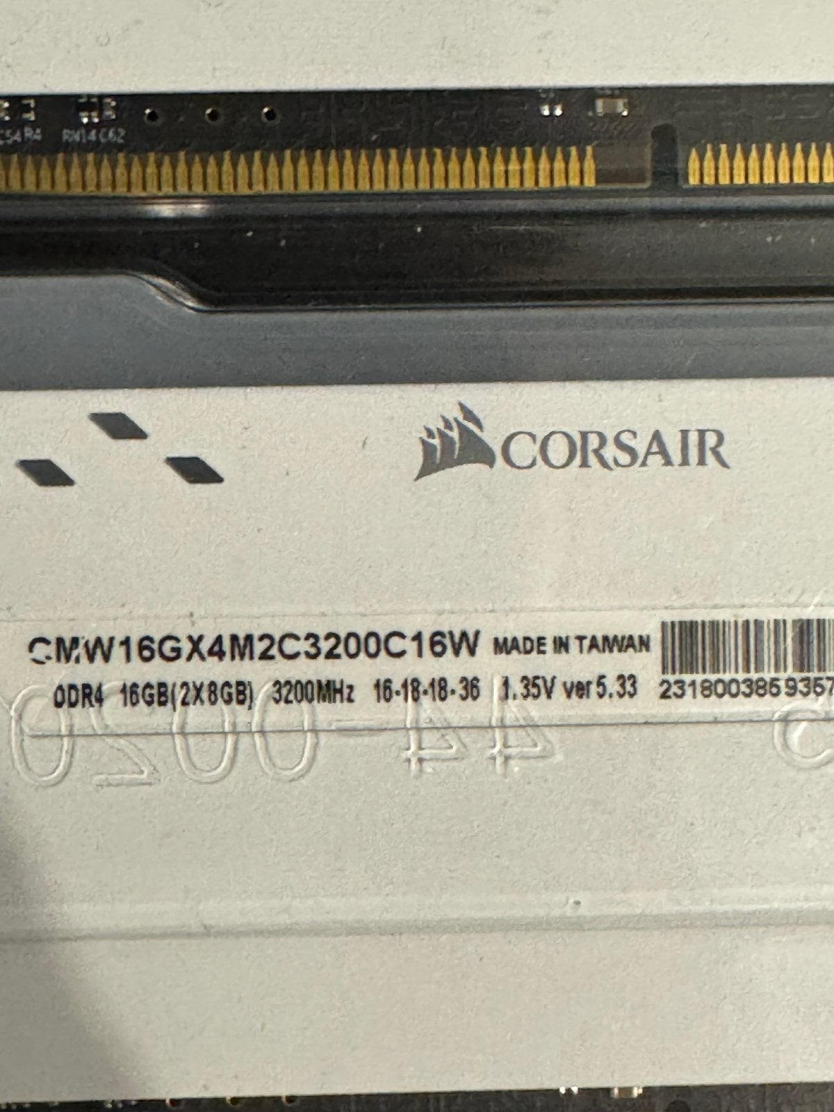 Foto 4 van 2x Corsair Vengeance RGB Pro 8GB DDR4 RAM