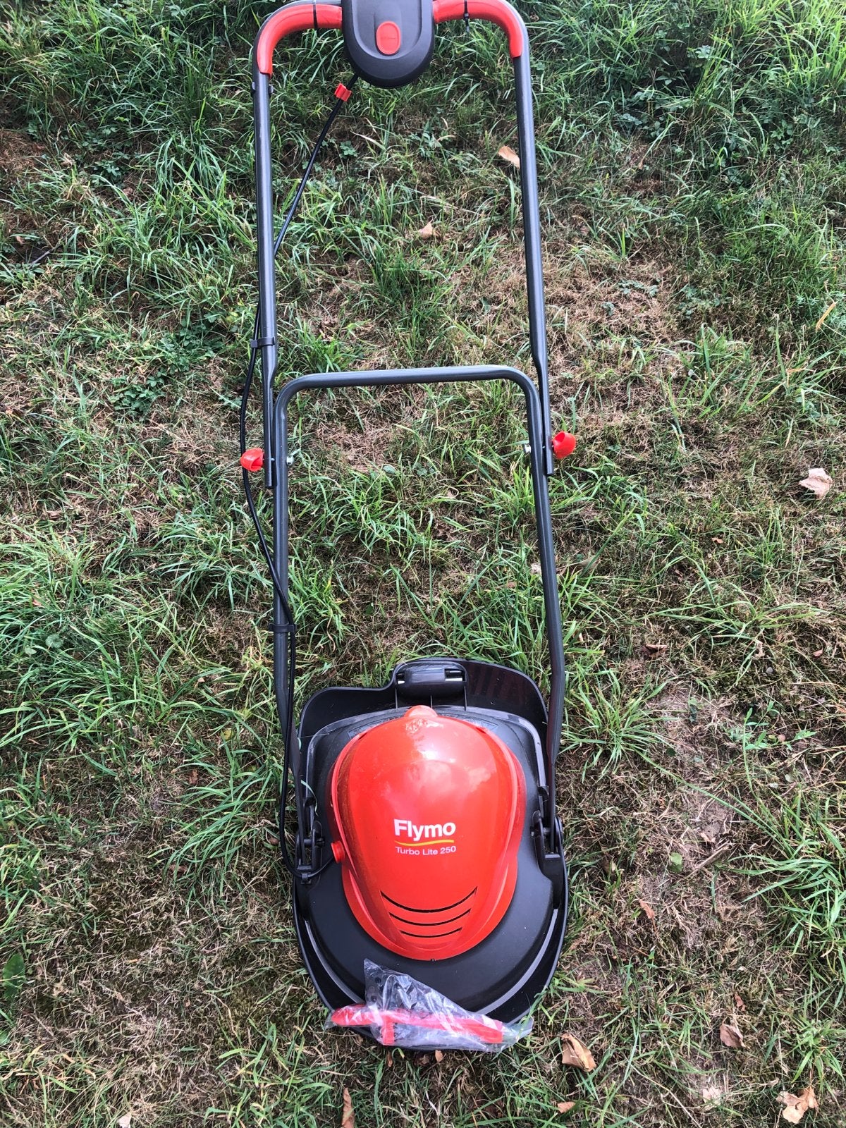 Flymo Turbo Lite 250 Elektrische Zweefmaaier, Ophalen, Elektrische grasmaaier, Minder dan 30 cm, Nieuw
