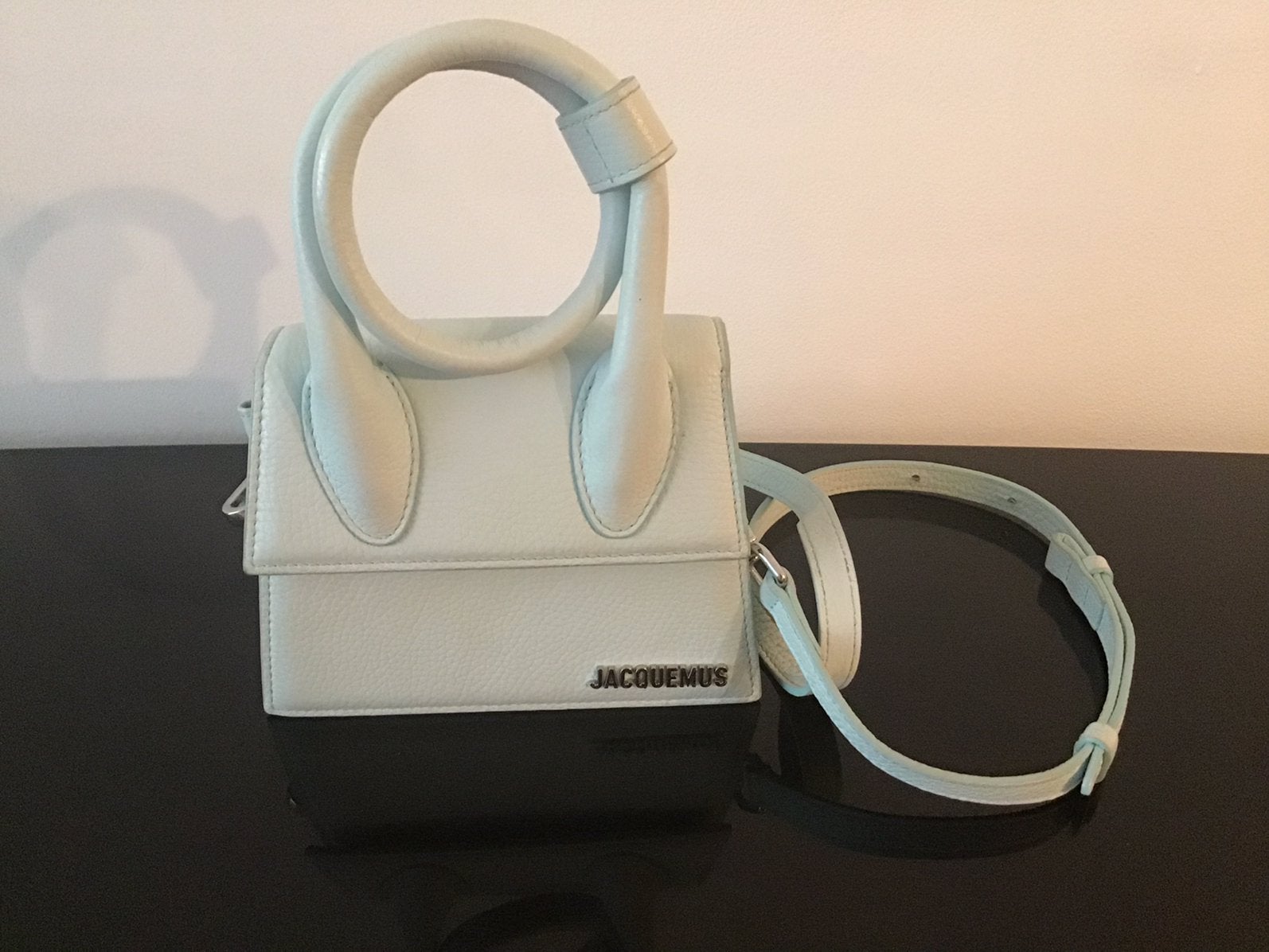 Jacquemus tas, Ophalen of Verzenden, Zo goed als nieuw, Blauw, Schoudertasje