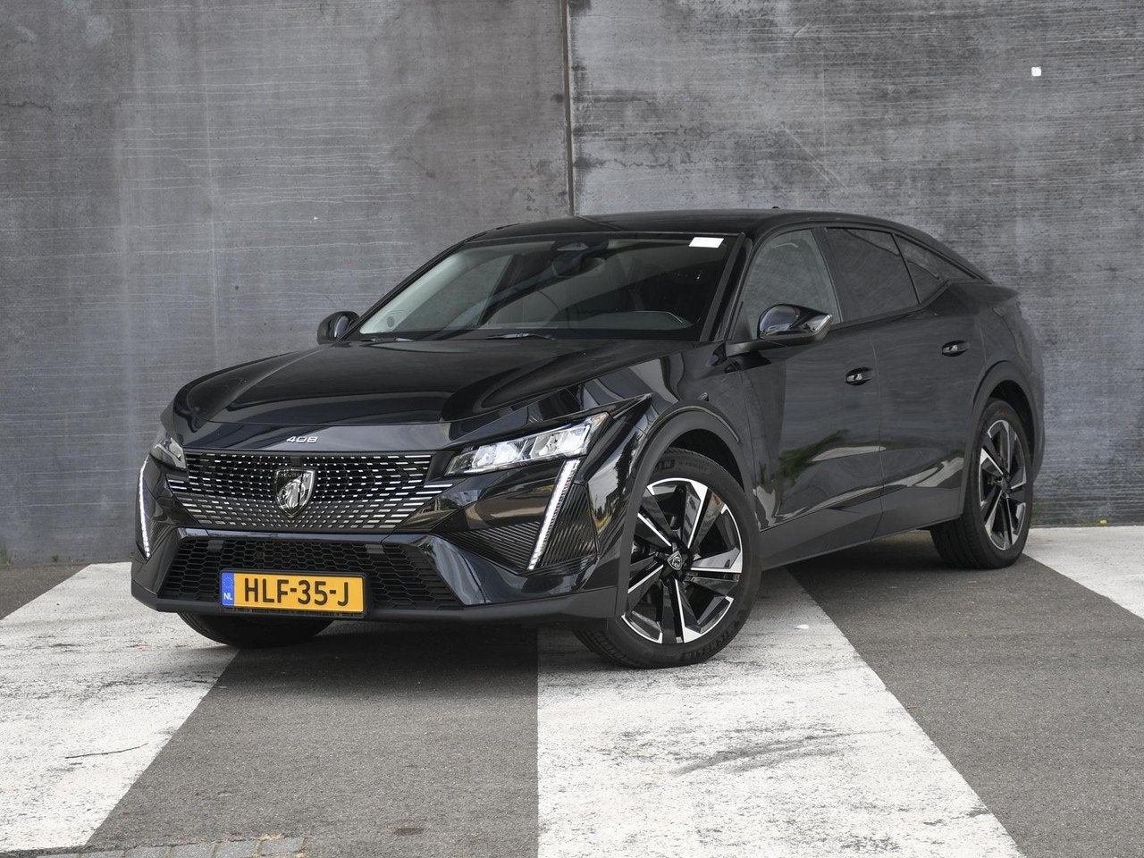 Peugeot 408 Allure 1.2 Hybrid 145pk Automaat ADAPT. CC | 19', Auto's, Automaat, Gebruikt, 1199 cc, Multifunctioneel stuurwiel