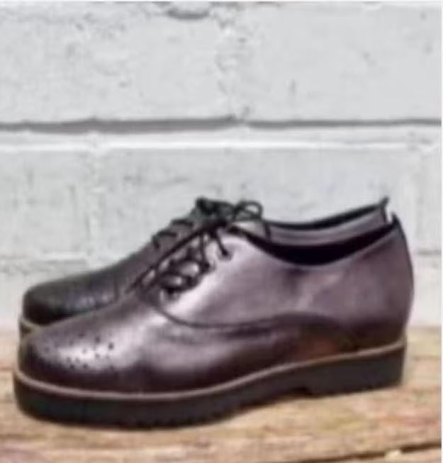 Footnotes - Mooie leren brogues maat 37H - Nieuw €170, Bruin, Verzenden, Nieuw, Sandalen of Muiltjes