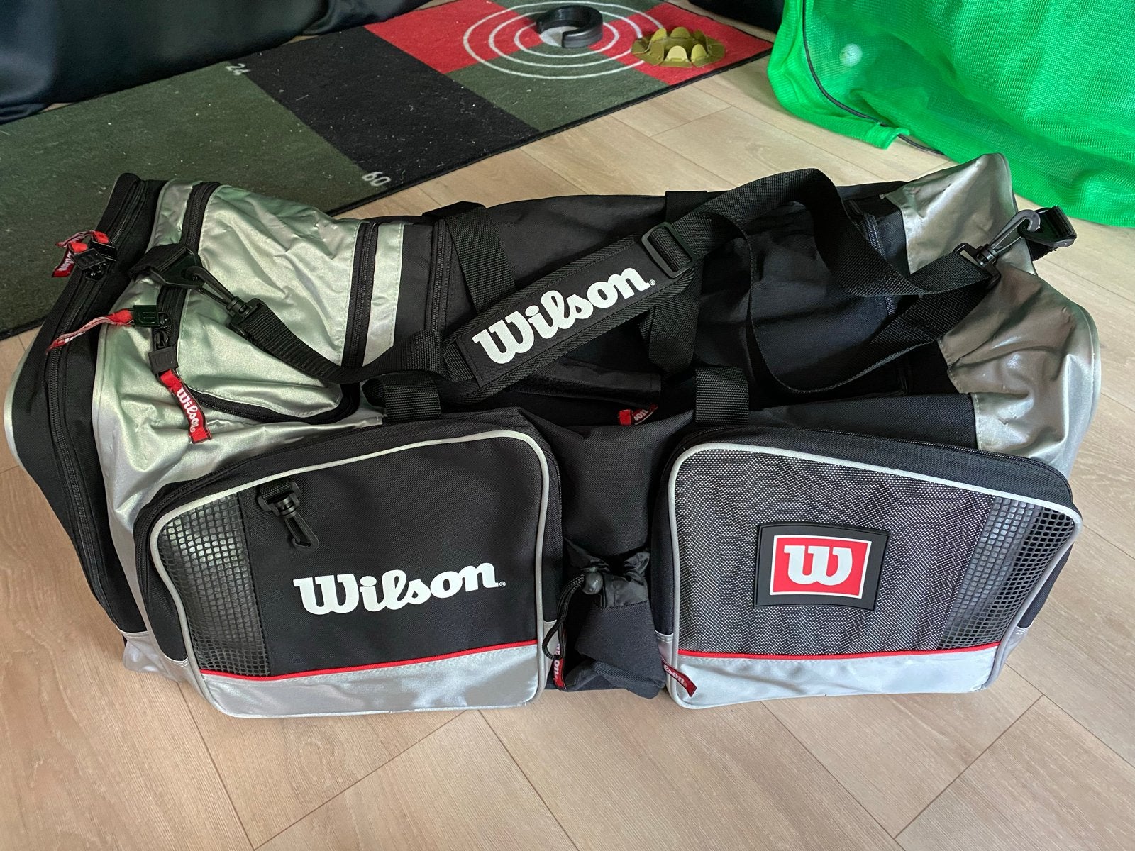 Wilson Clash Duffle Bag - Zwart/Zilver - Nieuw, Ophalen, Nieuw, Unisex volwassen