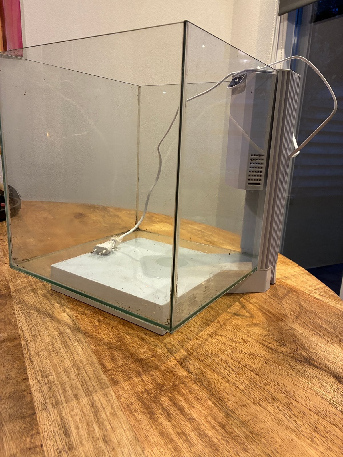 Aquarium 27 liter, Ophalen, Zo goed als nieuw, Leeg aquarium