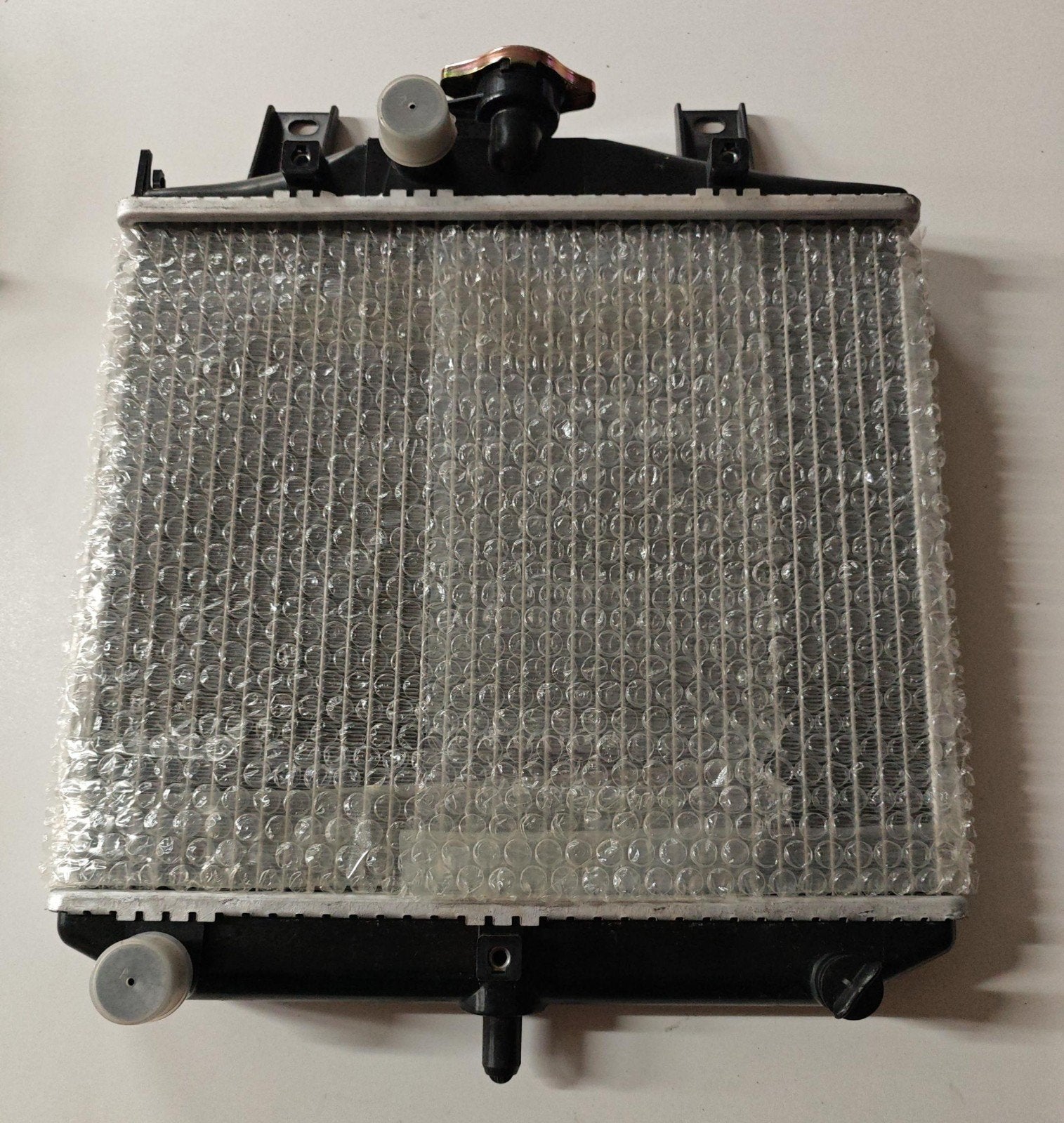 Radiateur voor Daihatsu Cuore L201 M.T. (ref: 16400-87253), Ophalen of Verzenden