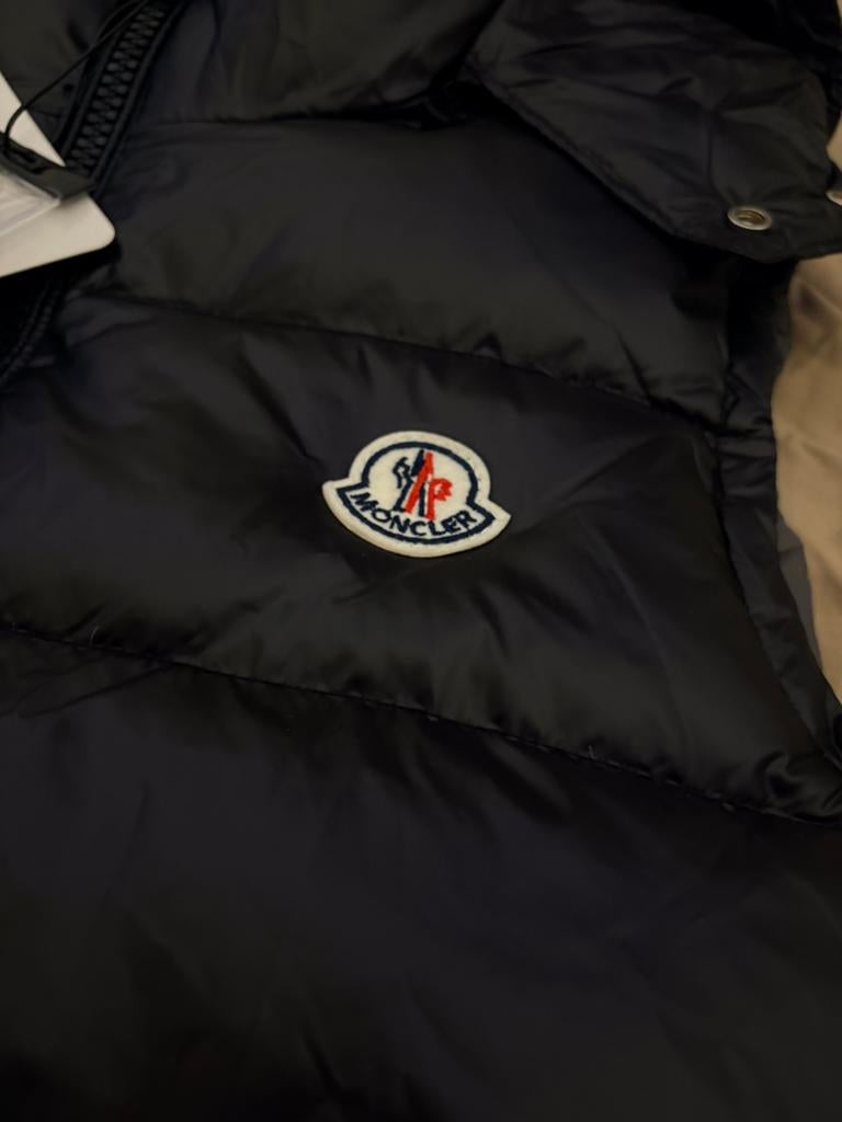 Moncler Bodywarmer M SUMMER SALE❗️, Kleding | Dames, Bodywarmers, Verzenden, Maat 38/40 (M), Zwart