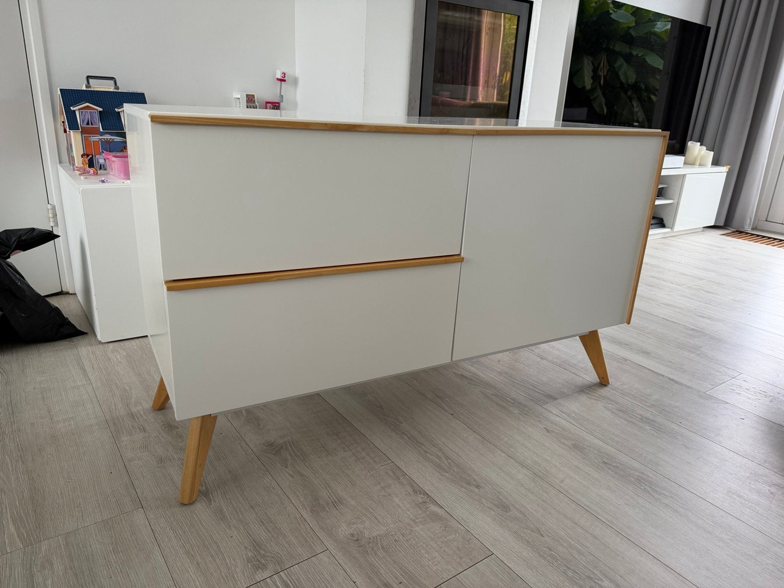 Modern dressoir wit met houten accenten, Ophalen, Gebruikt, 100 tot 150 cm, Met lade(s)