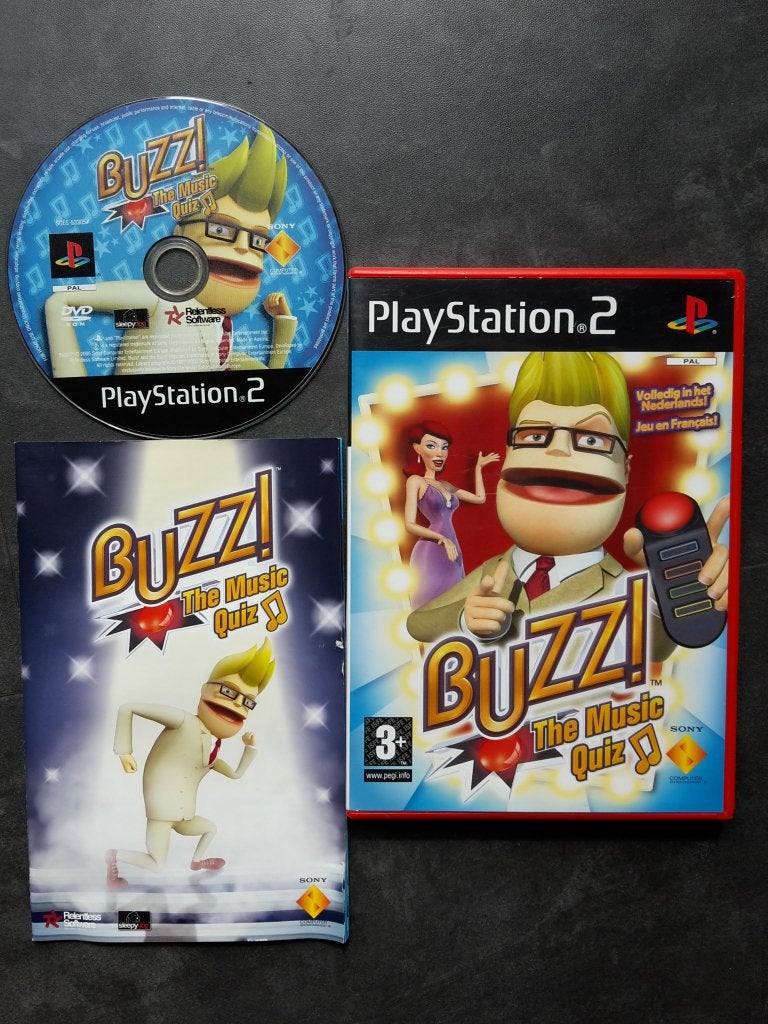 PS2 - Buzz! The Music Quiz - PlayStation 2 Buzzers Spel, Muziek, Ophalen of Verzenden, Zo goed als nieuw, 3 spelers of meer