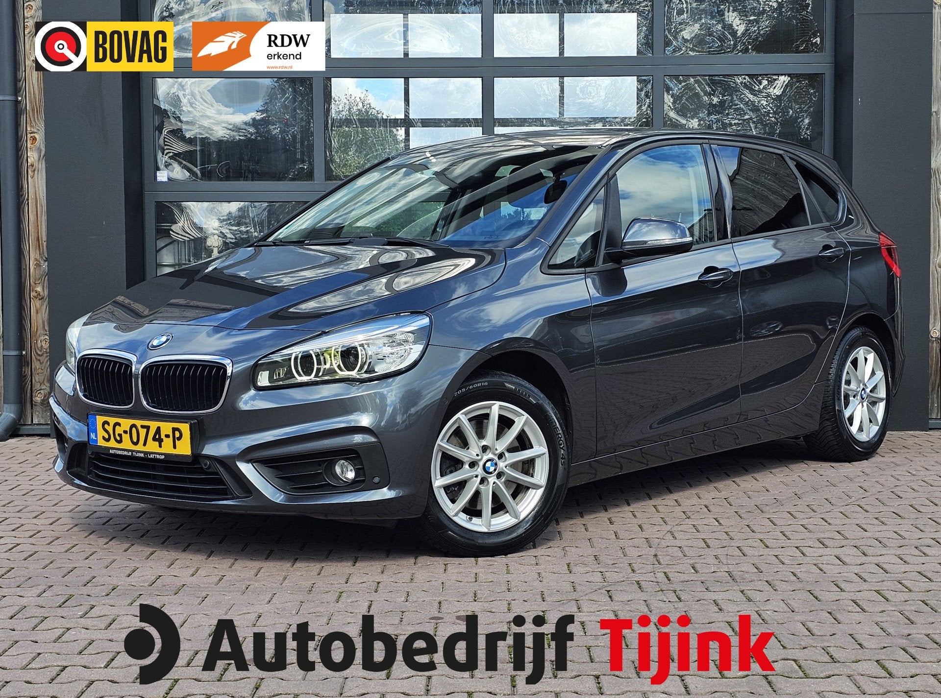 BMW 2 Serie Active Tourer 218i High Executive | LED | Trekha, Auto's, 136 pk, Gebruikt, Euro 6, Met garantie (alle)