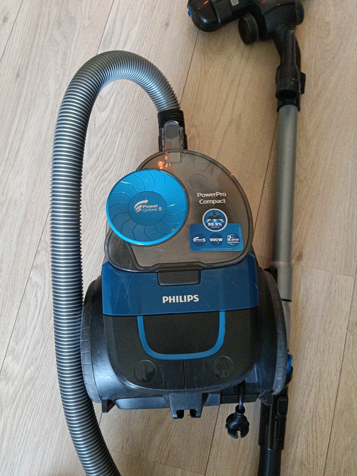Philips PowerPro Compact stofzuiger - 900W, Witgoed en Apparatuur, Stofzuigers, Gebruikt, Sledestofzuiger, Philips, Minder dan 1200 watt