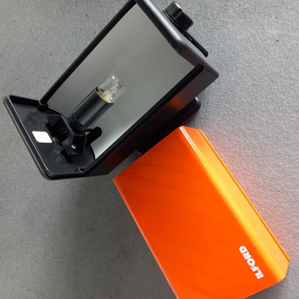 Ilford doka-veiligheidslamp, Audio, Tv en Foto, Fotografie | Doka Toebehoren, Ophalen of Verzenden, Nieuw, Doka-onderdelen, Draagbaar