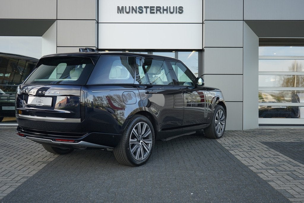 Land Rover Range Rover 3.0 P460e LWB Autobiography PHEV | Co, Auto's, Land Rover, Automaat, 12 maanden, 460 pk, Blauw
