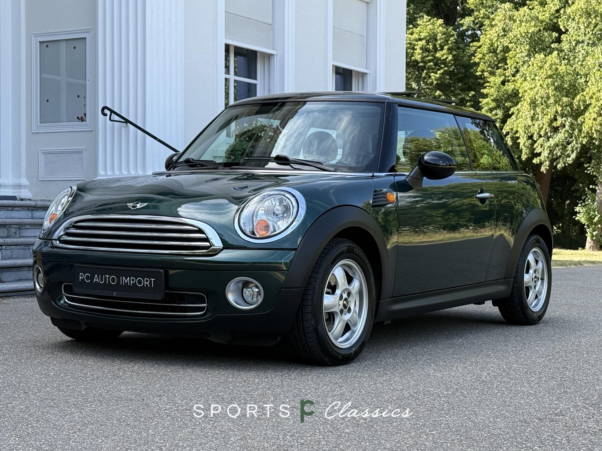 MINI 3-Deurs 1.6 Cooper British Racing Green | 1e eigenaar |, Auto's, Mini, Voorwielaandrijving, Stof, Gebruikt, 4 cilinders