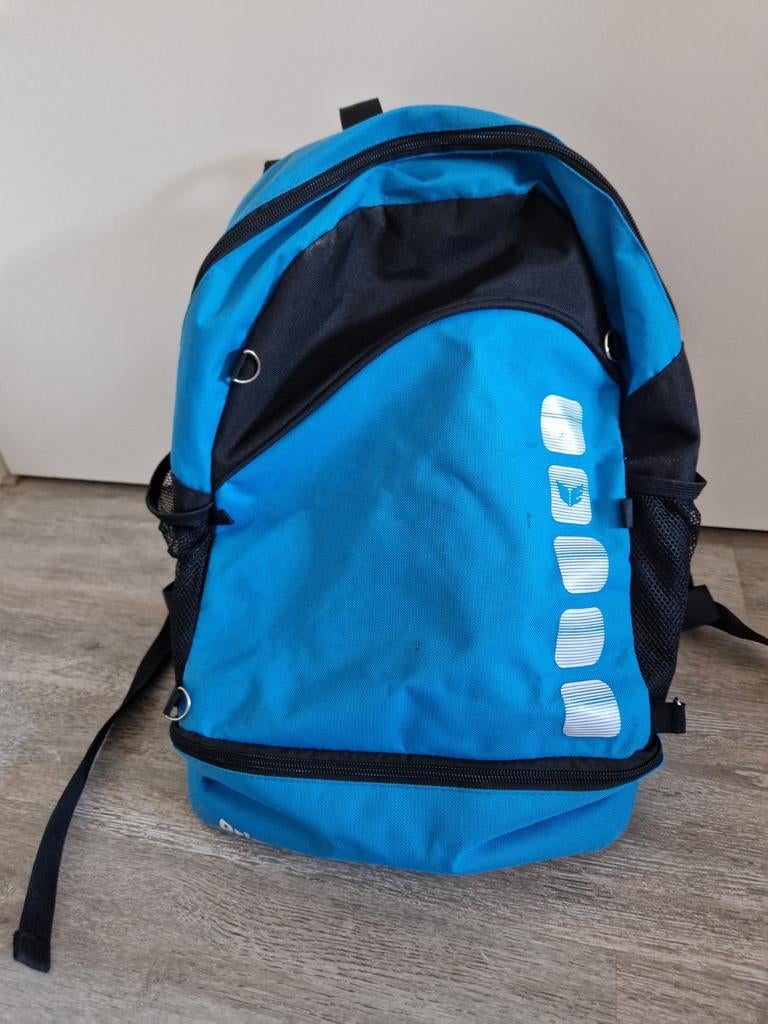 Voetbaltas blauw, Sieraden, Tassen en Uiterlijk, Tassen | Sporttassen, Ophalen, Zo goed als nieuw