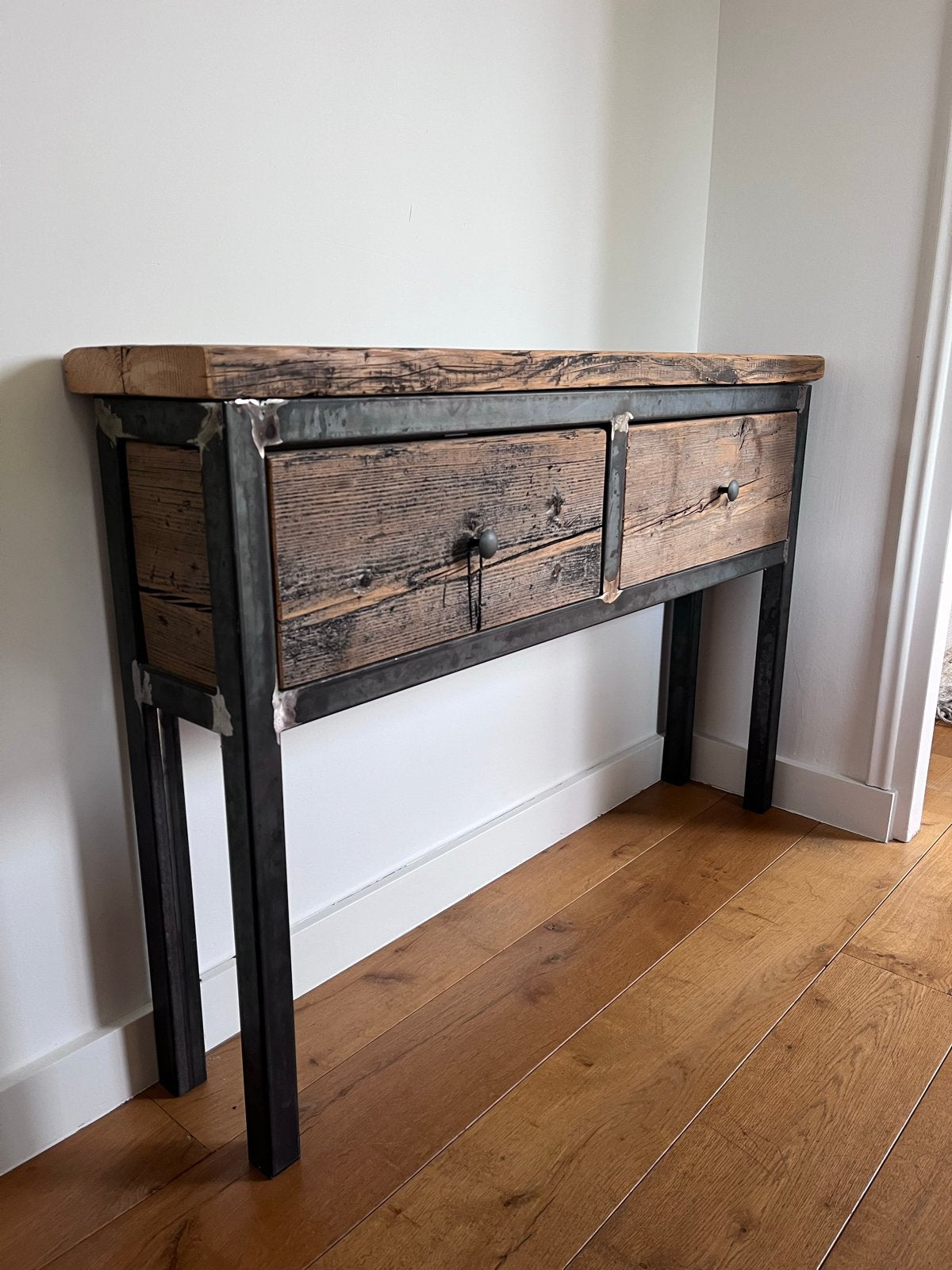 Industrieel Sierdressoir van Staal en Steigerhout - Nieuw, Ophalen, 100 tot 150 cm, Nieuw, Minder dan 25 cm