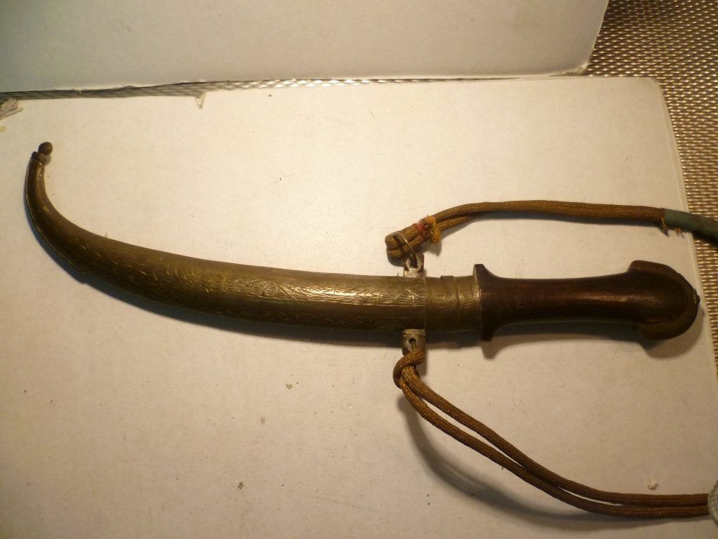 Oude Marokkaanse Dolk Jambiya schede gegraveerd 40cm lang, Antiek en Kunst, Ophalen of Verzenden