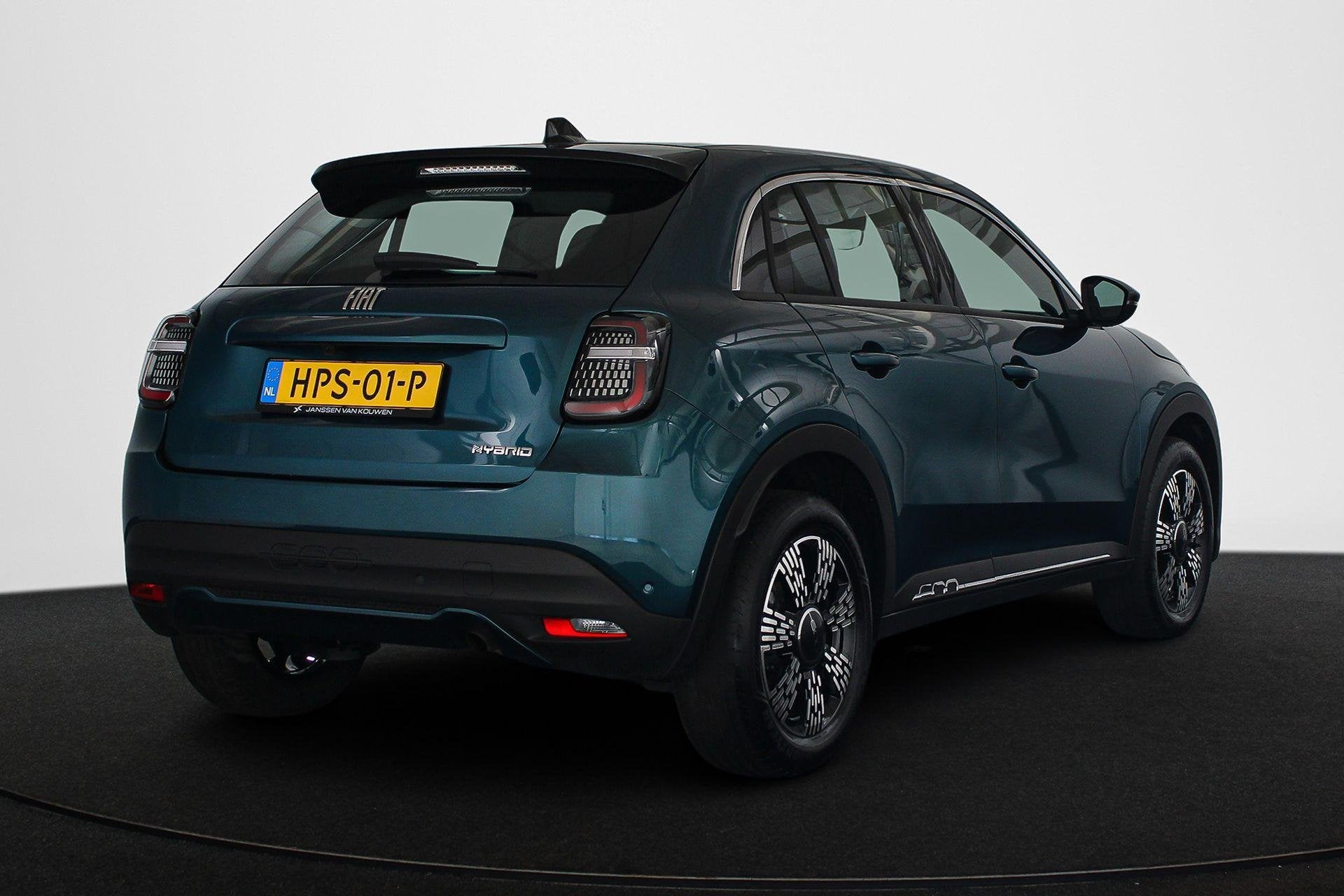 Fiat 600 1.2 Hybrid Urban Stoelverwarming Achteruitrijcamera, Auto's, Fiat, Stof, Gebruikt, 1199 cc, Blauw