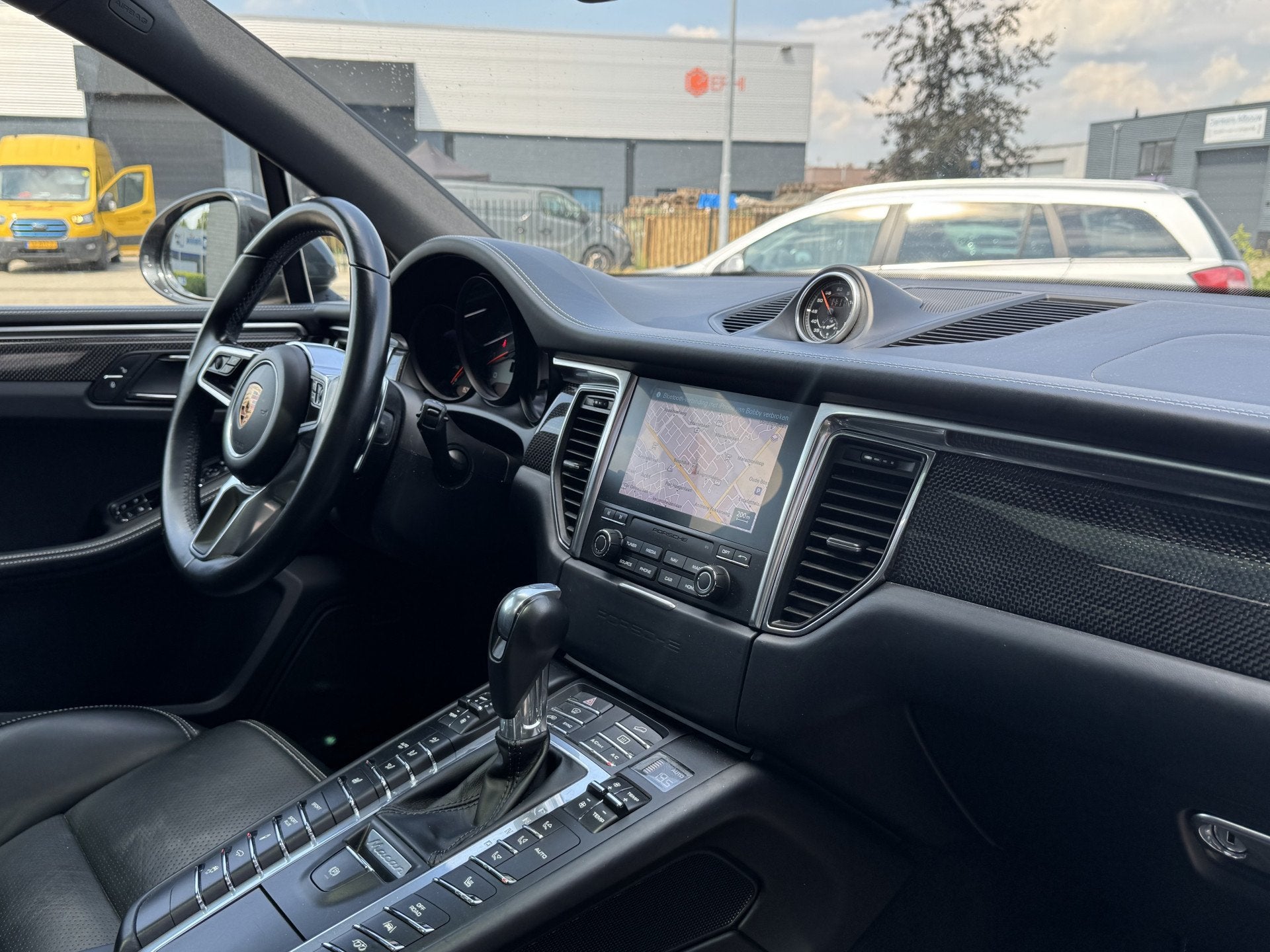 Foto 11 van Porsche Macan 3.0 GTS 361pk PDK Full Options zeer nette staa