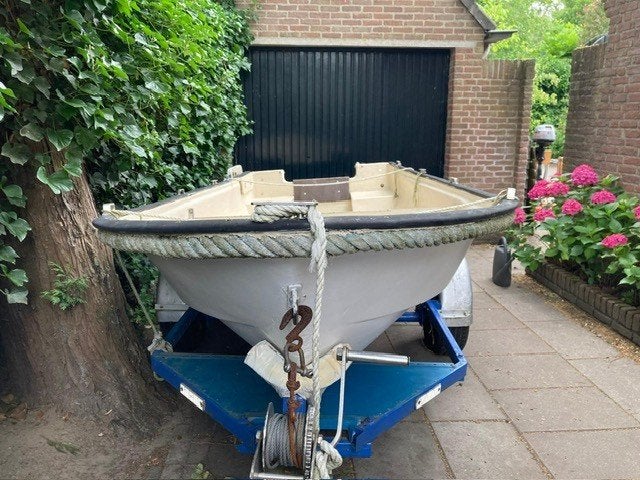 Visboot met trailer, Watersport en Boten, Vis- en Consoleboten, Buitenboordmotor, Ophalen