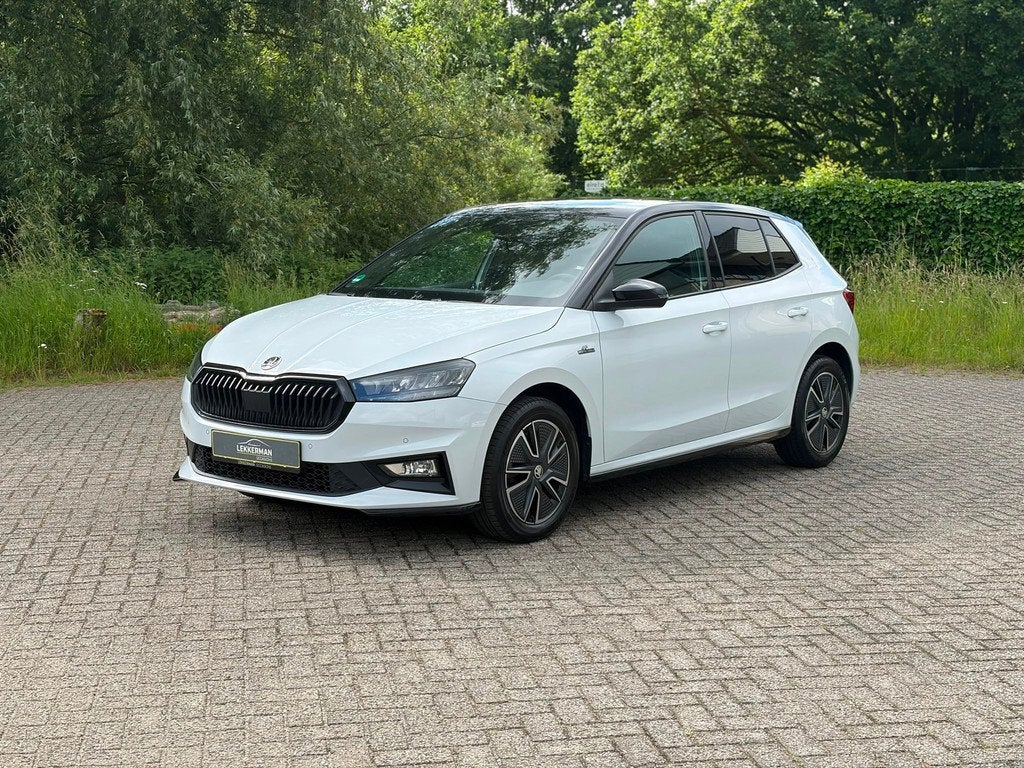 Skoda Fabia 1.0 TSI Monte Carlo DSG I VOLL ONDH I DIGITAL DA, Gebruikt, Wit, Origineel Nederlands, Bedrijf