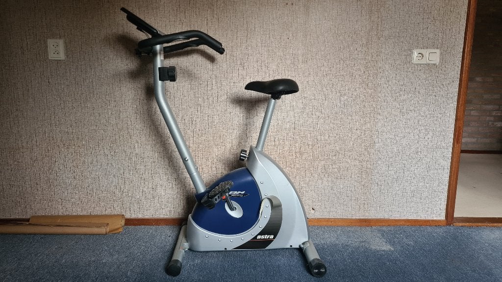 Hometrainer BH fitness, Ophalen, Gebruikt, Aluminium, Benen