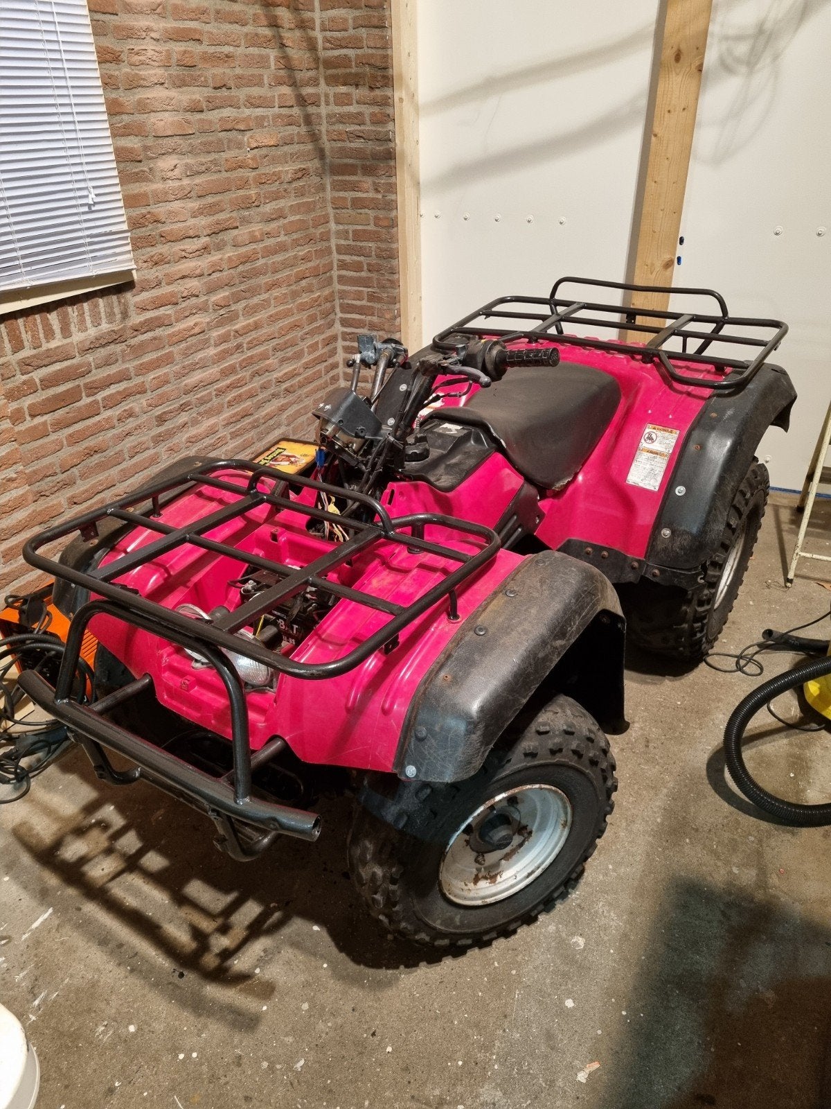 suzuki quadrunner lt-f250 2wd