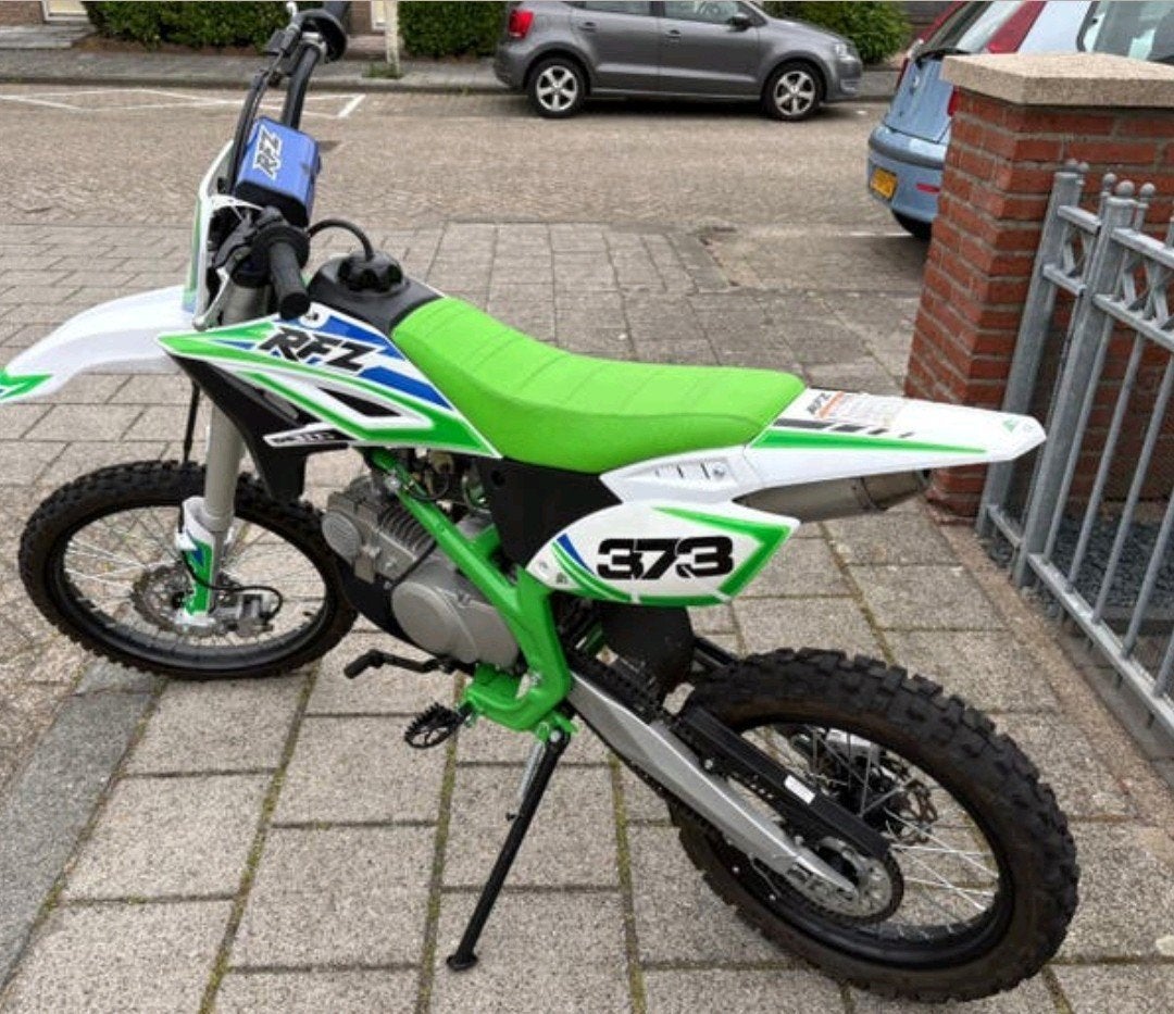 140cc Gepard Rfz crossmotor kleur Groen zwart wit, Fietsen en Brommers, Ophalen, Zo goed als nieuw, Overige merken