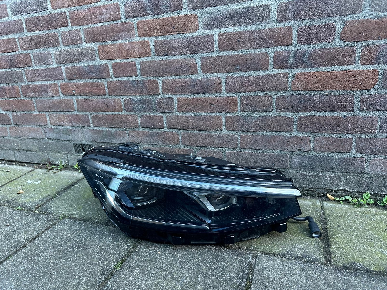 VW Passat 2025  R-Line originele IQ Light LED koplamp, Ophalen of Verzenden, Nieuw, Volkswagen