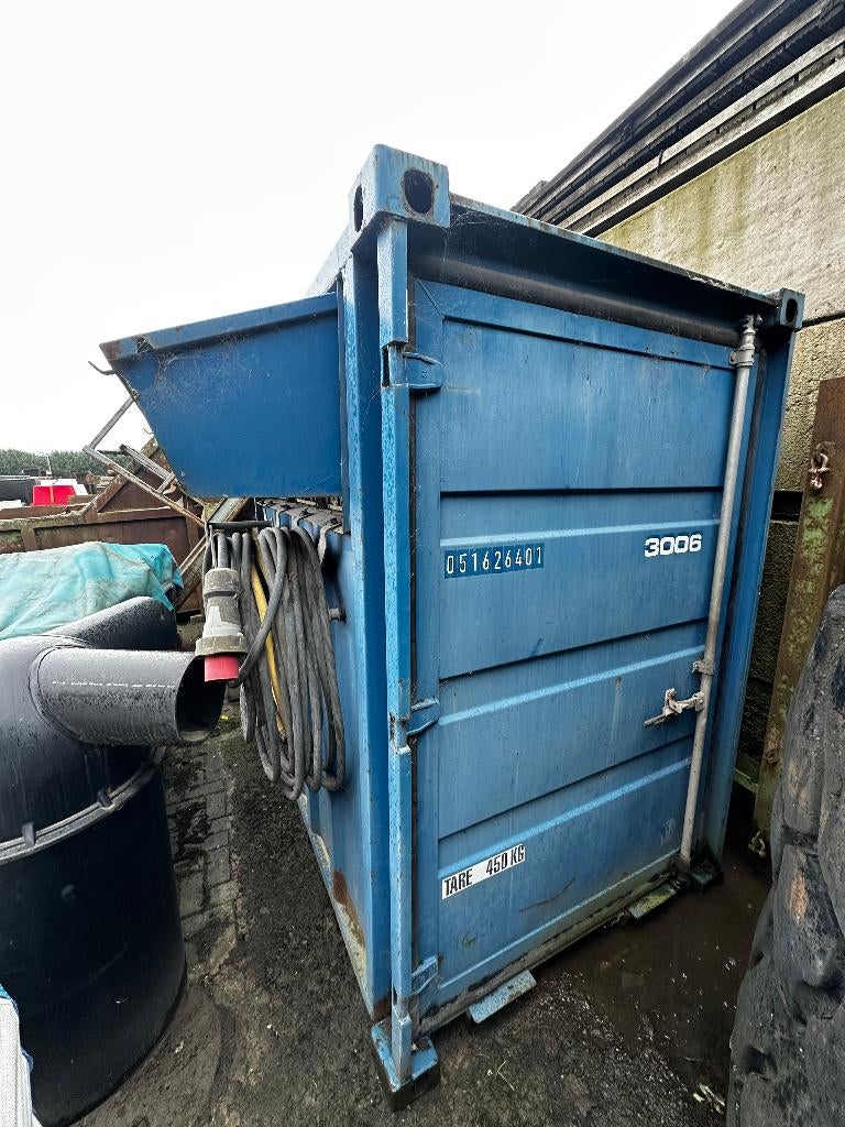 Elektrische compressor in container (Airtask), Ophalen, Gebruikt, 400 tot 800 liter/min, Geluidgedempt