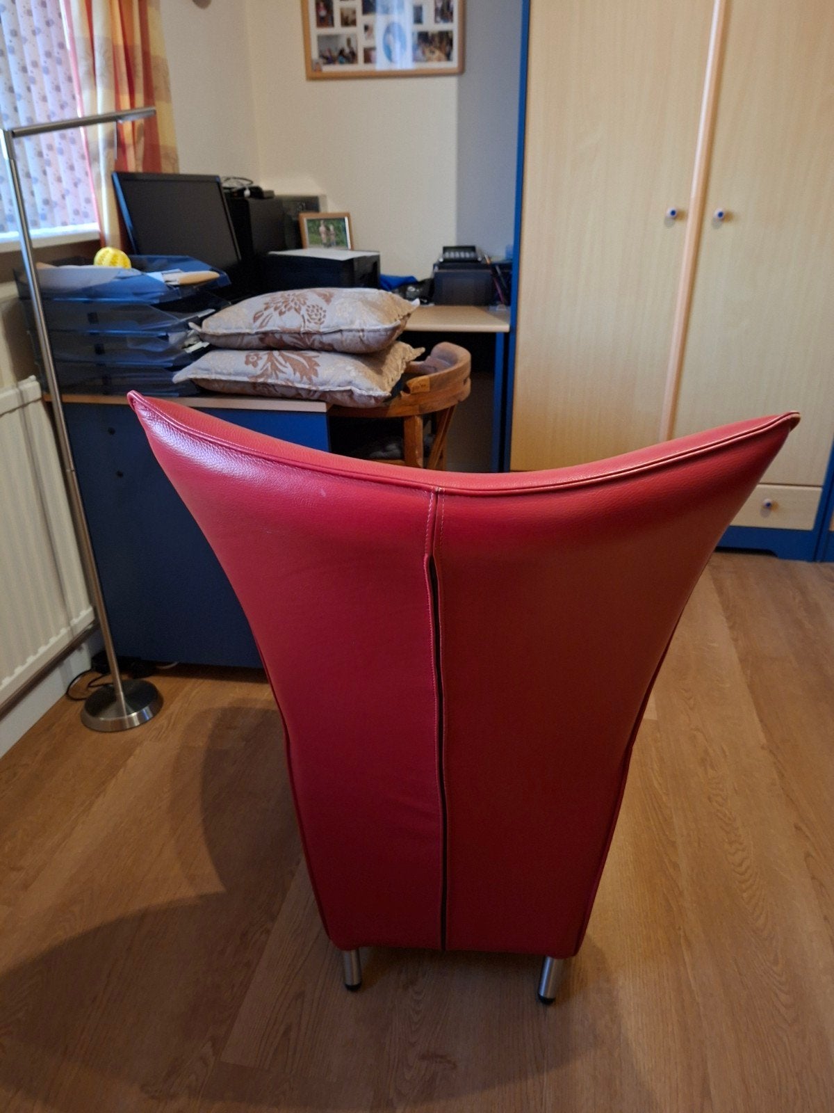 2 rode leren fauteuils., Huis en Inrichting, Ophalen, Minder dan 75 cm, Leer, Zo goed als nieuw