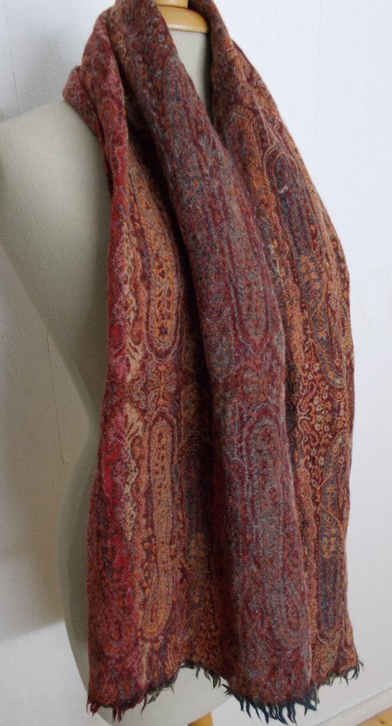 Mooie paisley/batik look wollen sjaal van Pulls, Verzenden, Zo goed als nieuw, Maat 42/44 (L), Sjaal