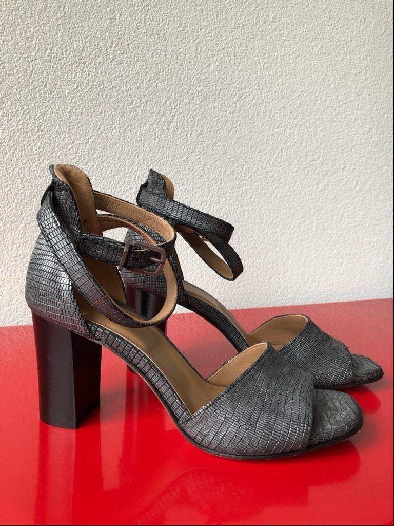 Fred de la Bretoniere pumps/sandalettes, Kleding | Dames, Schoenen, Pumps, Fred de la Bretoniere, Ophalen of Verzenden, Zo goed als nieuw