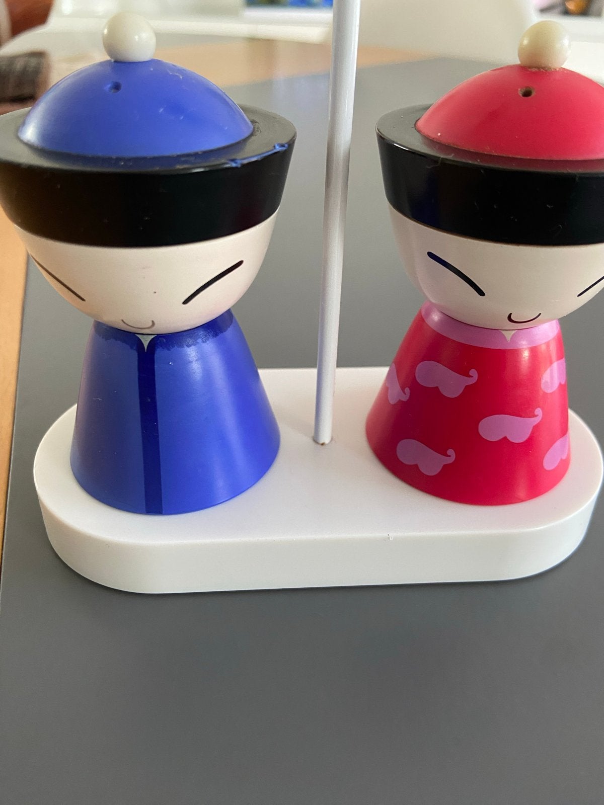 Alessi zout- en peperstrooiers 'King-Kong' - Zo goed als nie, Overige typen, Kunststof, Ophalen of Verzenden, Zo goed als nieuw