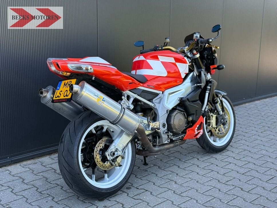 NIEUWSTAAT APRILIA TUONO 1000 R 2006 (Tuono R) RR - LeoVince, 2 cilinders, Motorrijbewijs A, Bedrijf, Onbekend