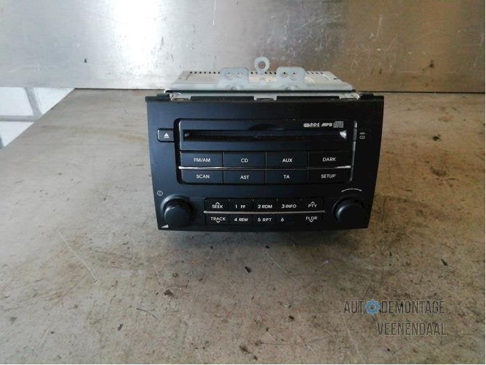 Radio CD Speler van een Hyundai I20, Gebruikt, -, -, Ophalen of Verzenden