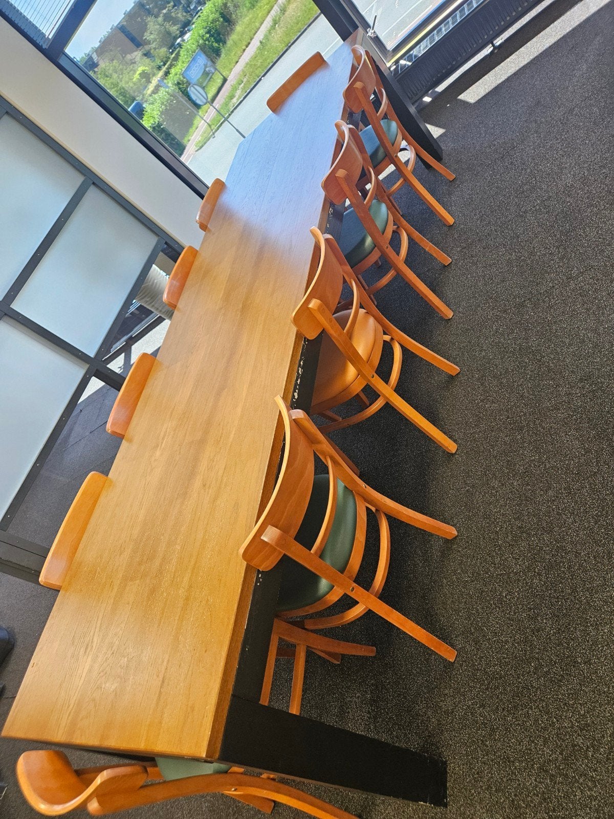 Comfortabel en Stijlvolle tafel met 10 stoelen., Ophalen, Gebruikt, Overige kleuren, Vijf, Zes of meer stoelen