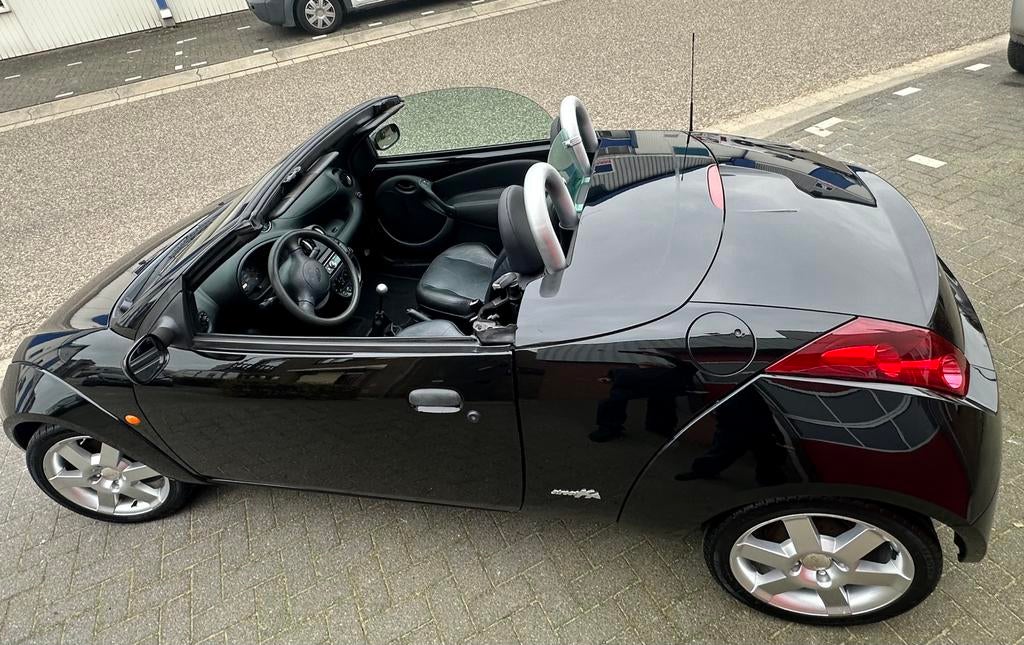 Ford Streetka 2005 Zwart, Auto's, Ford, 15 km/l, 95 pk, Zwart, Geïmporteerd