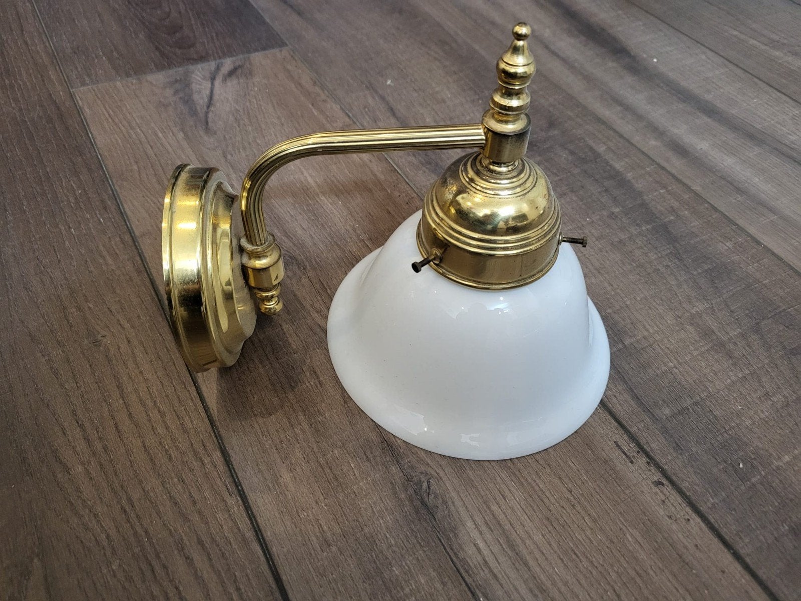 Klassieke Tiffany Stijl Wandlamp - Messing & Glas, Ophalen, Gebruikt, E27 (groot), Wandlamp