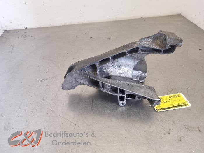 Versnellingsbak Steun van een Volkswagen Transporter, Gebruikt, -, Volkswagen, -