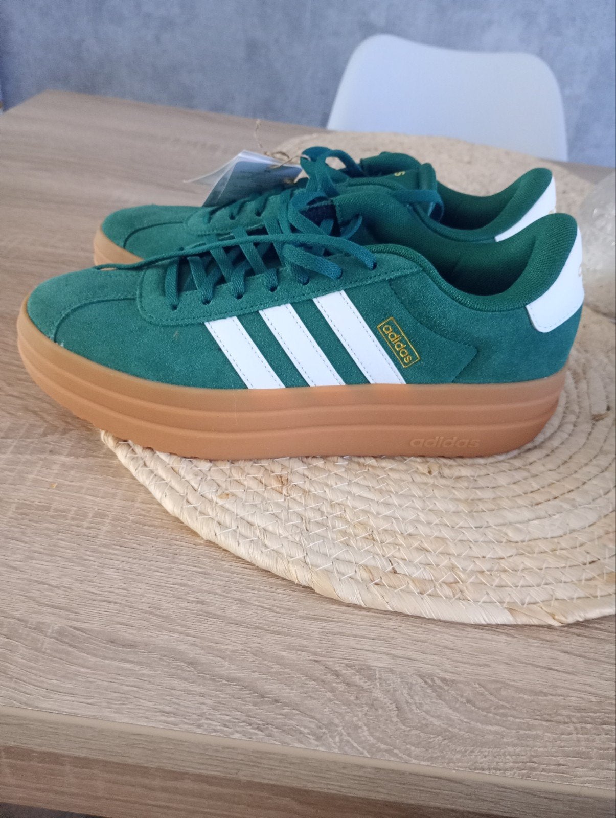 Nieuwe schoenen Adidas VL Court Bold maat 41 1/3, Ophalen of Verzenden, Nieuw