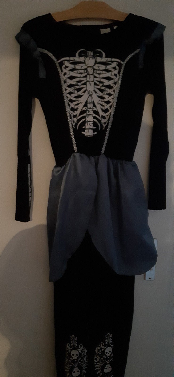 Skelettenjurk met heksenhoed - Halloween kostuum, Ophalen of Verzenden, Zo goed als nieuw, 146 t/m 152, Meisje
