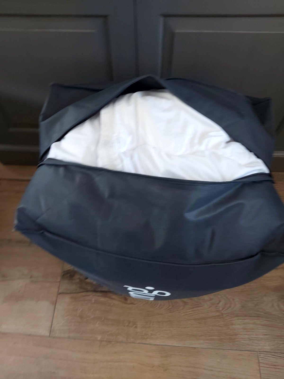 Zo goed als nieuw synthetisch 4-seizoenen dekbed 240x220, Huis en Inrichting, Ophalen of Verzenden