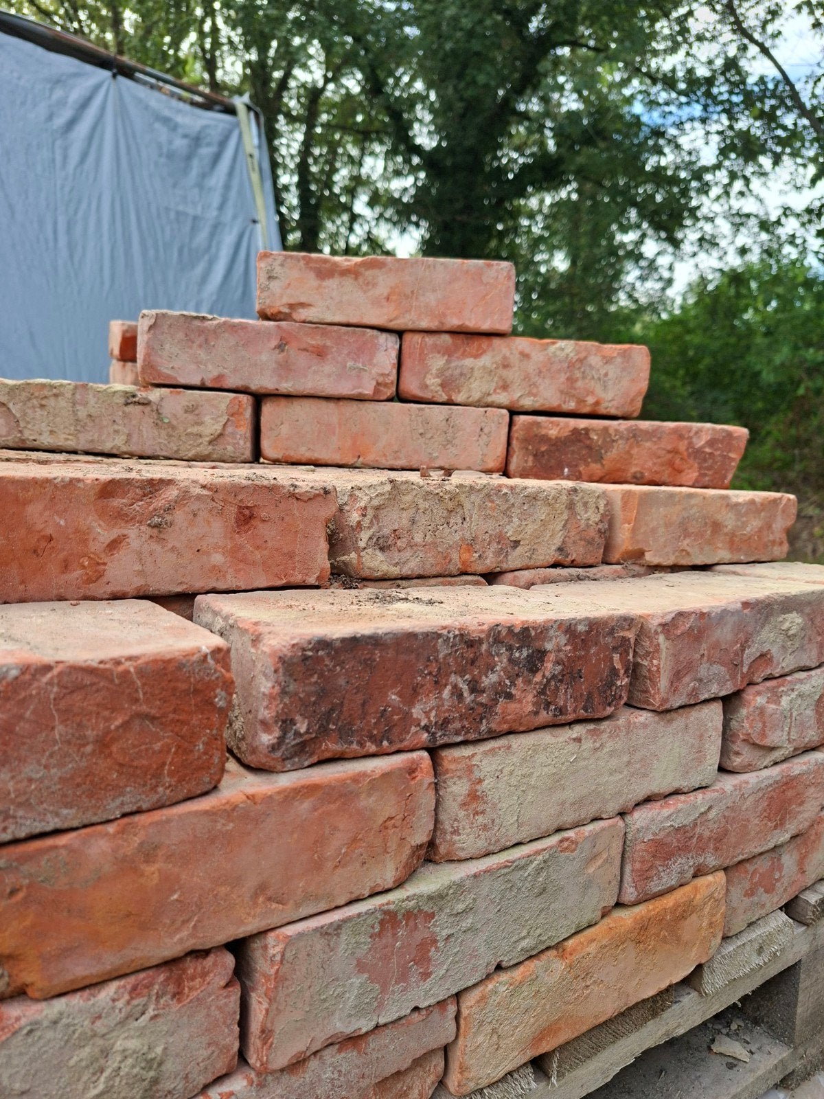 Gebikte Oude Metselstenen - 21x5,5x10cm- 9500 stuks, Doe-het-zelf en Verbouw, Metselstenen, Ophalen, Gebruikt, Bakstenen
