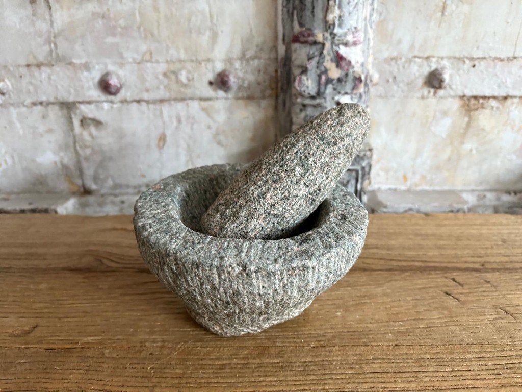 Oude vijzel - tjobek Ø 15 cm, 8 cm hoog, Ophalen of Verzenden