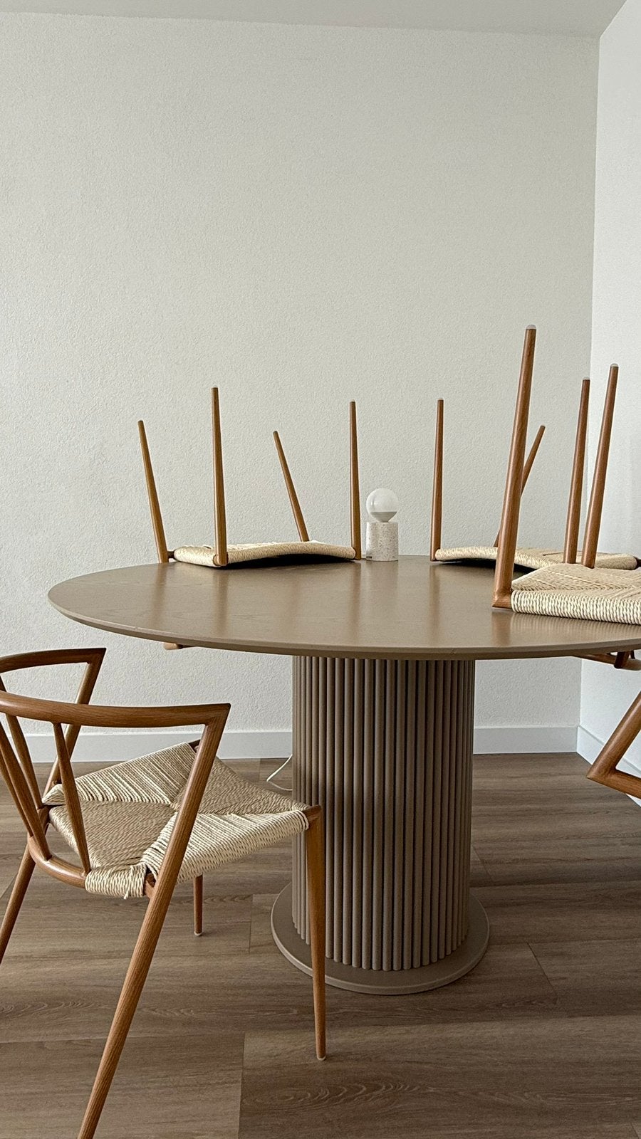 Complete eetkamerset + salontafel te Koop!, Ophalen, Zo goed als nieuw, Vijf personen of meer, 100 tot 150 cm