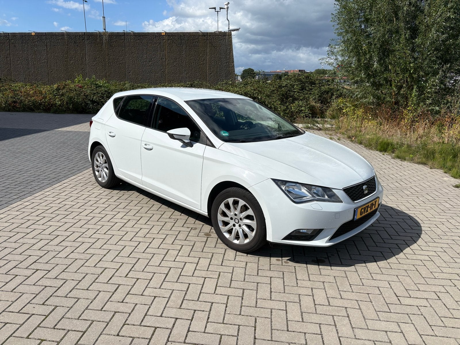 Seat Leon 1.4 TSI 90KW 2013 6 bak, Auto's, Voorwielaandrijving, Stof, 4 cilinders, Leon
